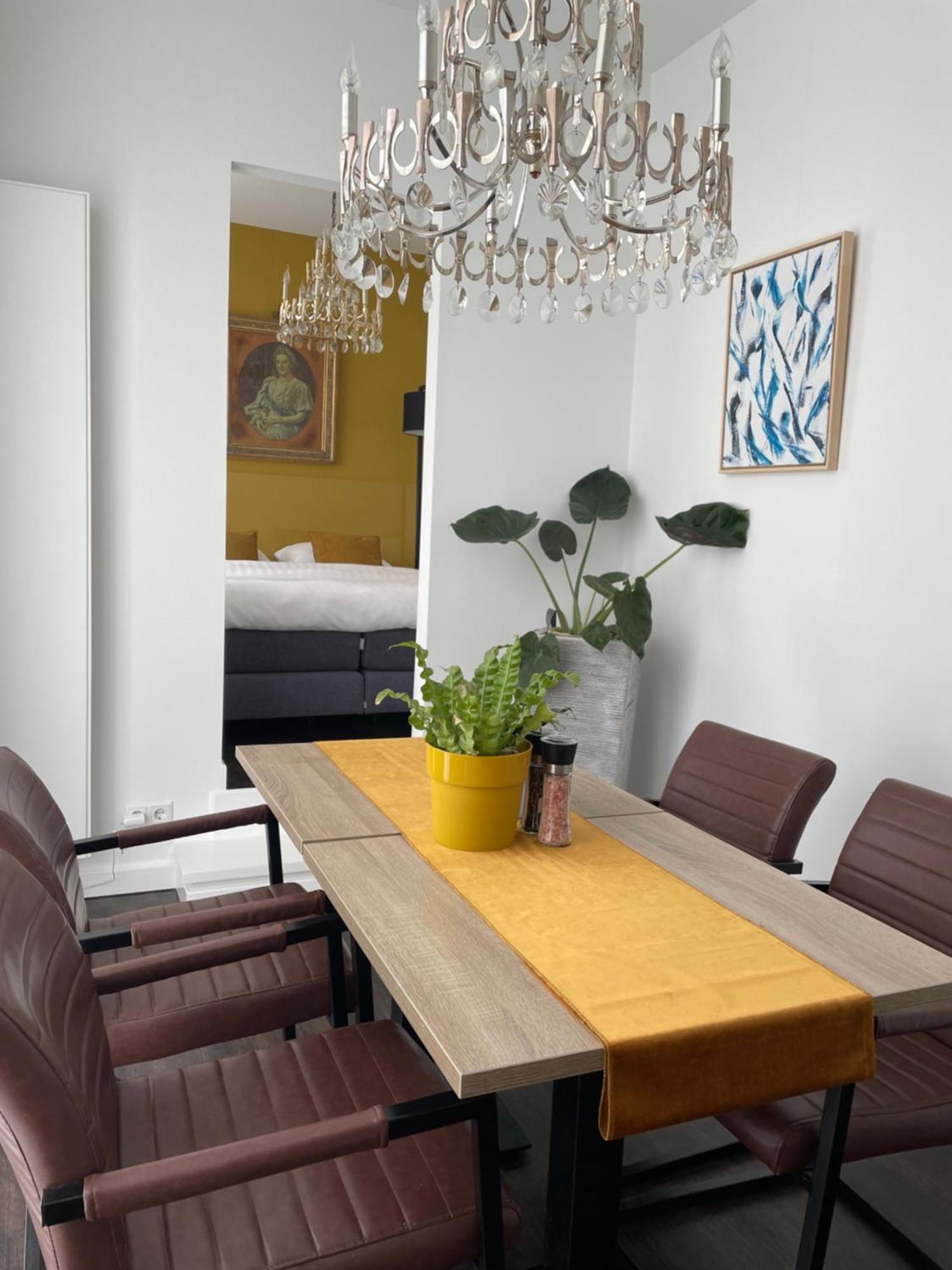 Pension Montmaertre Зирикзе Номер фото